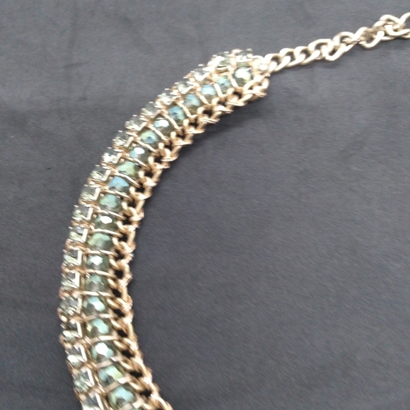 Accessorize London collar style statement necklace - Picture 4 of 16